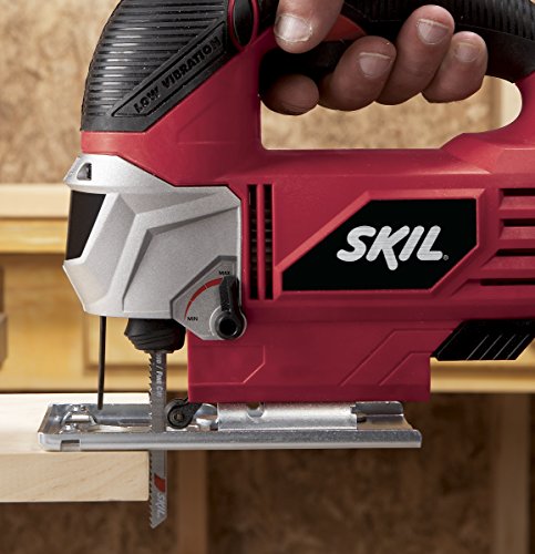 SKIL 4495-02 - Click for details at Amazon SKIL Jigsaw cutting wood