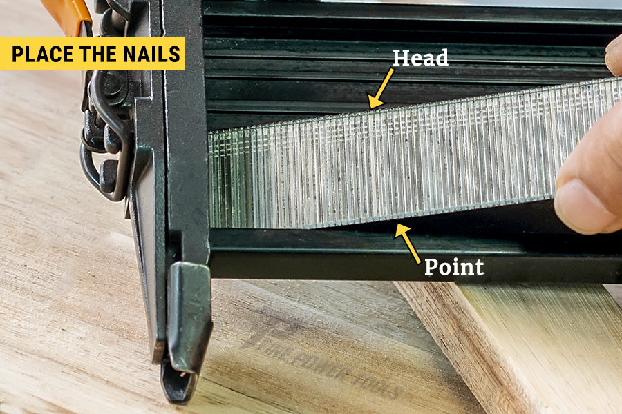 Right way to place the nails in magazine